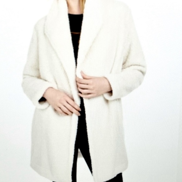 Calvin Klein Oversized Cream Fleece Fly Away Jacket Size Small - Picture 10 of 10